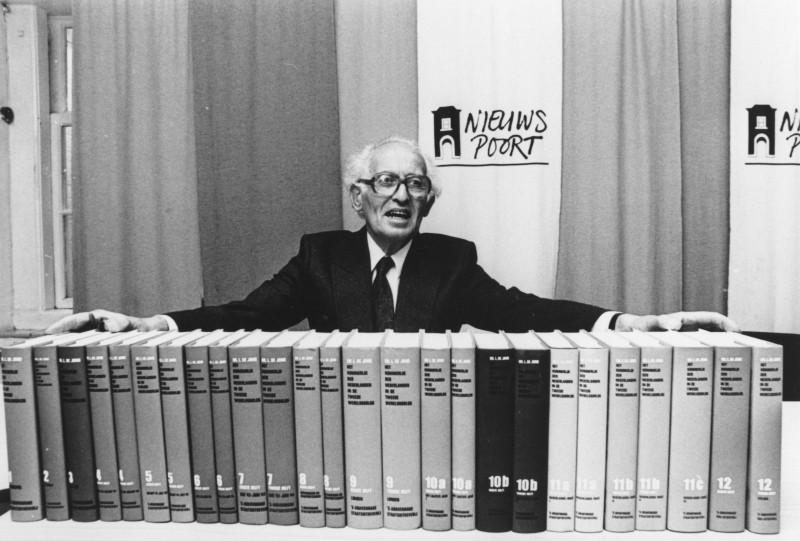 Het Koninkrijk der Nederlanden in de Tweede Wereldoorlog - NIOD